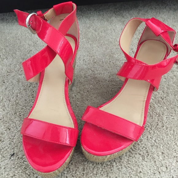 SOLD. NWOT Hot Red/coral wedge wrap sandals