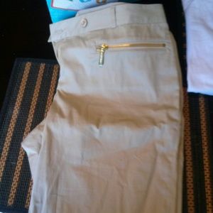 MK Womans NEW CAPRIS