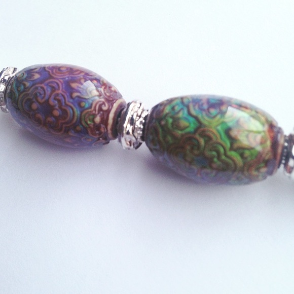 Moody Zipper Pull - Picture 4 of 4