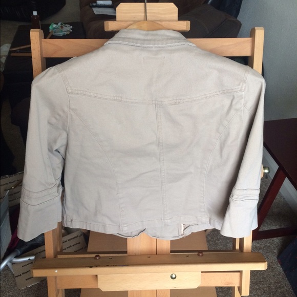 Tan Spring Jacket - Picture 2 of 3