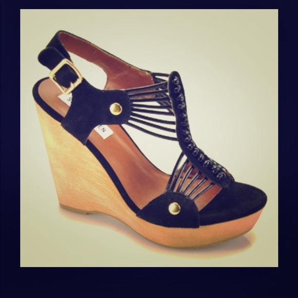 Steve Madden Tuscaan Suede/leather wedge