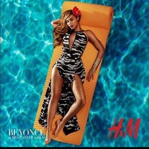 H&M maxi as advertised on Beyonce