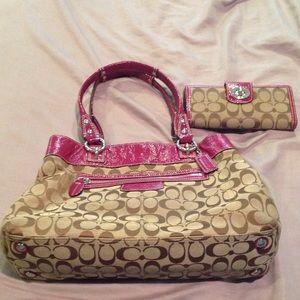 Coach signature C Purse Only