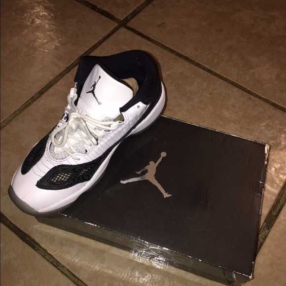 Jordan 11s low