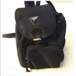 THIS ITEM IS STILL AVAILABLE!! :)