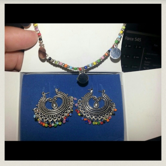 Confetti Bracelet Set..Avon