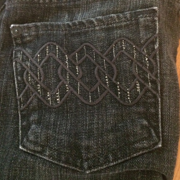 SEVEN FOR ALL MANKIND - Picture 3 of 3