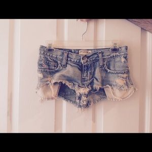 Abercrombie & Fitch shorts💕💕