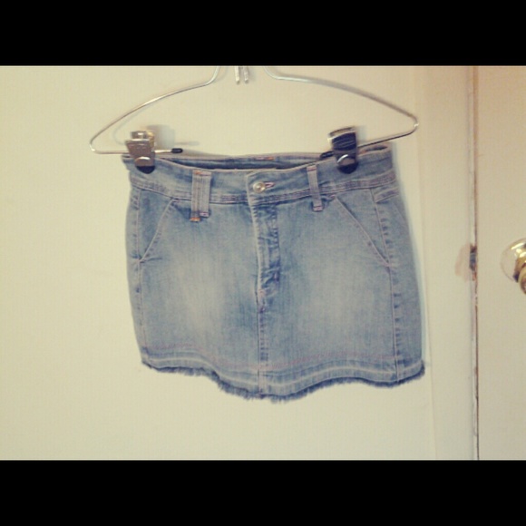 Xhilaration stretch  skirt