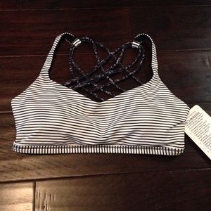RESErVED!!! Lululemon free to be wild bra size 8