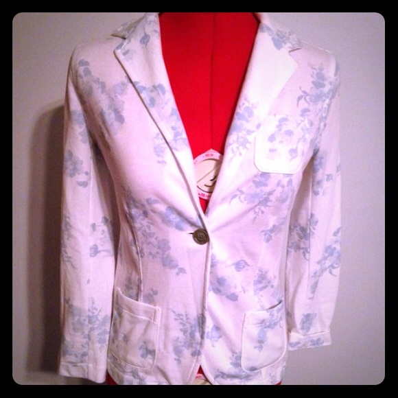 Cotton/polyester blazer size small