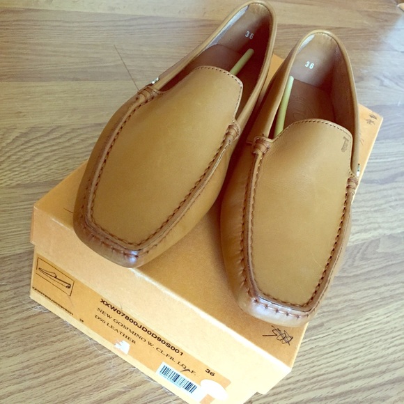 *PRICE DROP* NWB Tod's Loafers