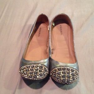 Silver Spike Flats 8