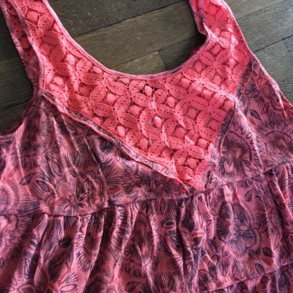 FREE PEOPLE Crochet Knit Floral Swing Tiered Top - Picture 2 of 4