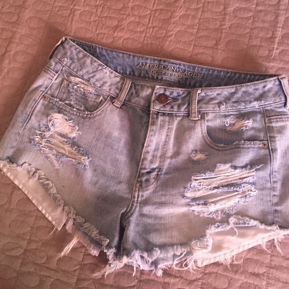 American Eagle high waisted shorts