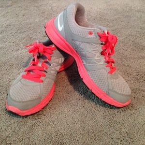 Nike sneakers size 8.5