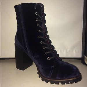 Brand new suede boots!!!