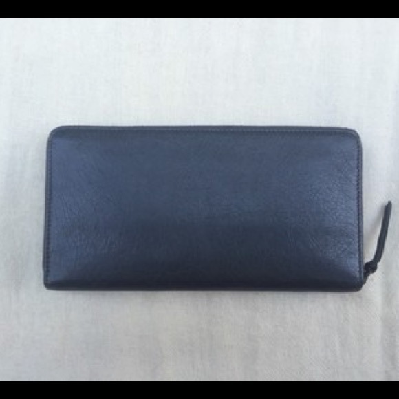 [SOLD] Balenciaga Classic Continental Zip Wallet - Picture 3 of 4