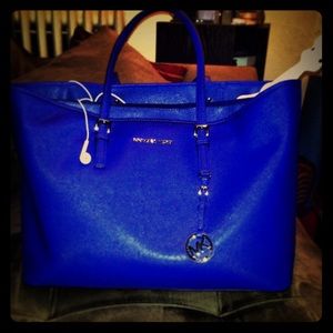 Michael Kors AUTHENTIC bag.