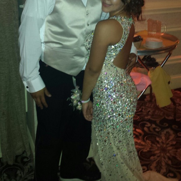 Prom Dress - Picture 2 of 4