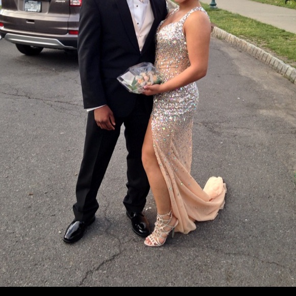 Prom Dress - Picture 4 of 4