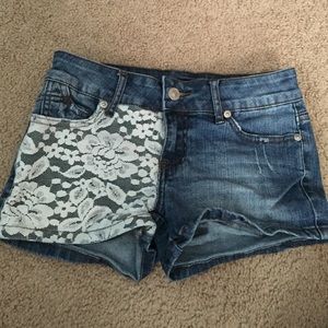 Denim shorts with floral/lace