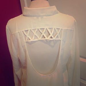 NWOT open back collared blouse with skull buttons