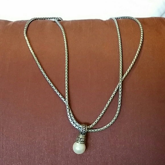 Double necklace with pearl charm