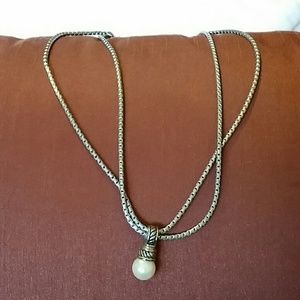 Double necklace with pearl charm