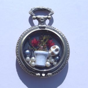 "Goosebumps" inspired Necklace!