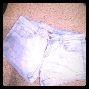 High waist. Custom American eagle shorts.