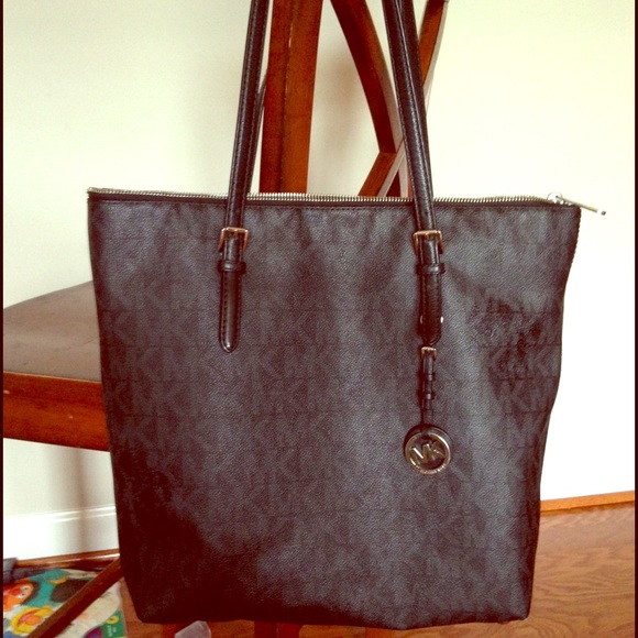 Mk tote
