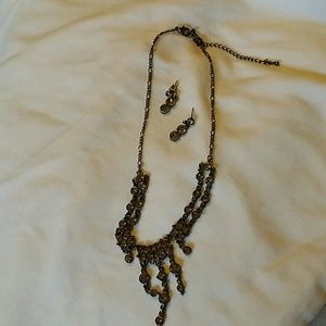 Evening necklace earing set