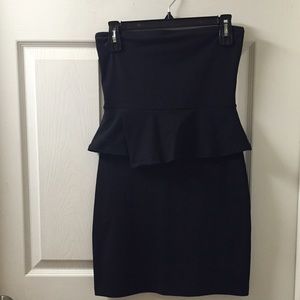Susana Monaco strapless black peplum dress