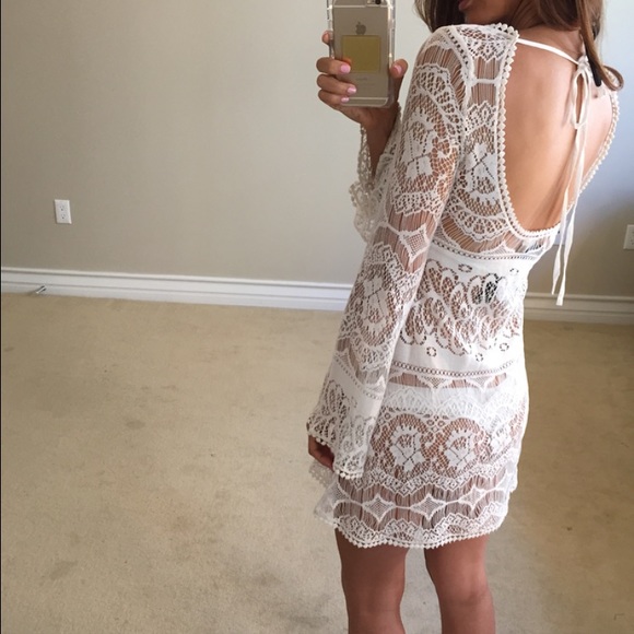• SOLD • Crochet Beach Cover Up M - Picture 2 of 4