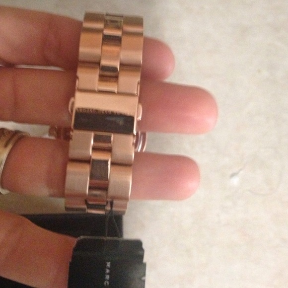 Sale!! Marc Jacobs Rose Gold Watch main image 4