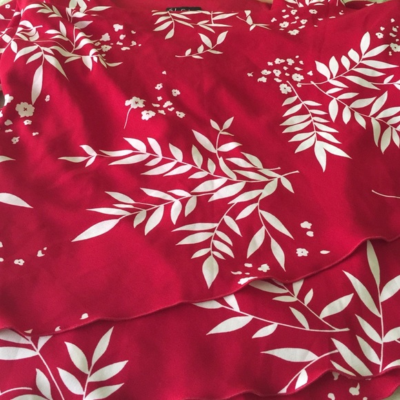 Brand New!! Red&white floral dress. 2 r available. - Picture 3 of 8