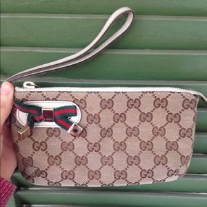 GUCCI wrist clutch - authentic