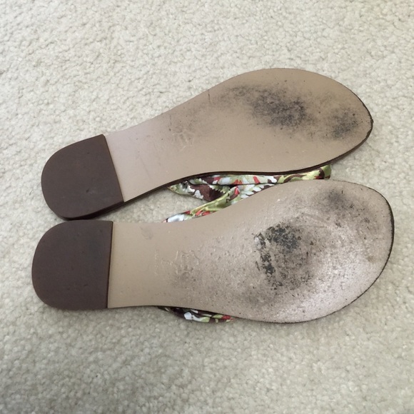 Sandals - Picture 3 of 3