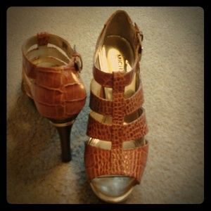 Michael Kors Shoes! 👠👠