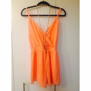 ✨One Day Sale✨NWT Lt Coral/Peach Romper w/ Cutouts