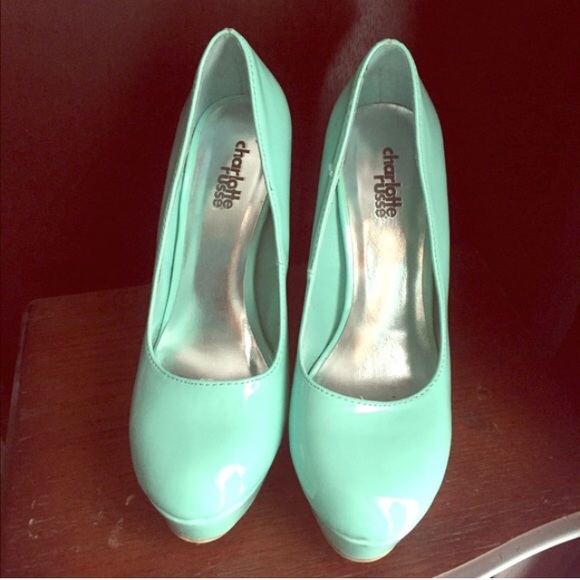Mint heels