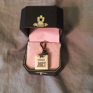 Juicy charm of dog in a shopping bag