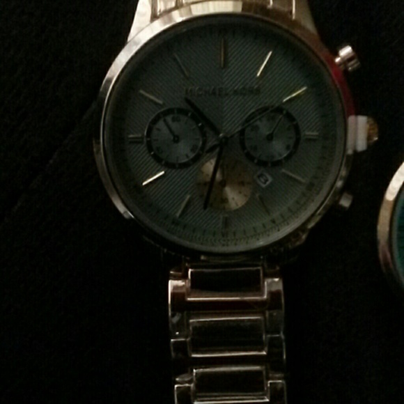 Watches - Picture 2 of 3