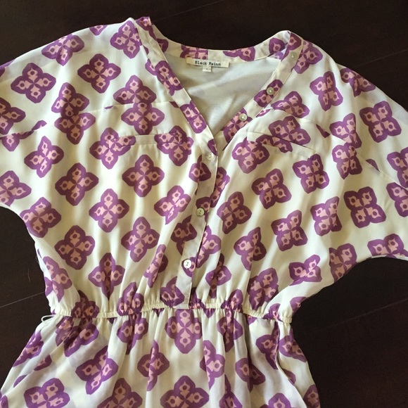 Adorable dress - Picture 2 of 2