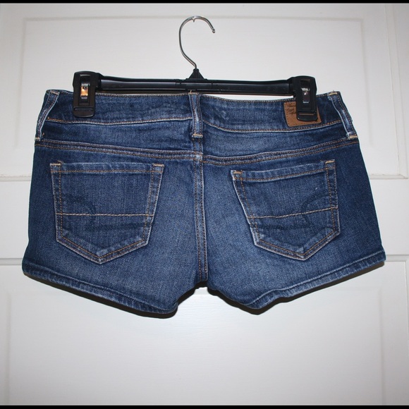 American Eagle Outfitters dark wash shorts - Picture 2 of 2
