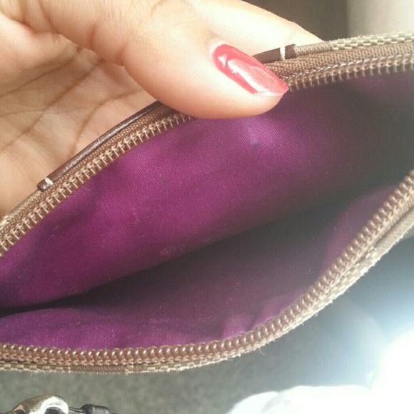 Authentic Coach wrist wallet ! - Picture 2 of 4