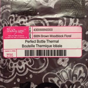 ThirtyOne wine bottle holder