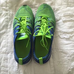 Nike flyknit trainer shoes