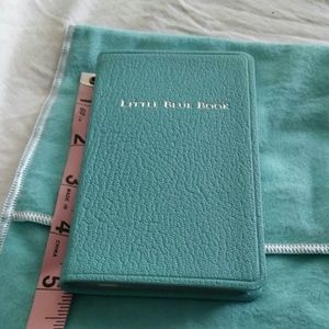 All packed up 4 the move